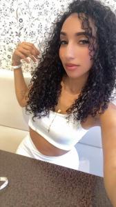 614675421: Chica busca chico en Las Palmas