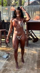 603406174: Chica busca chico en Barcelona
