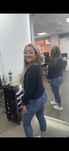 613635993: Chica busca chico en Barcelona