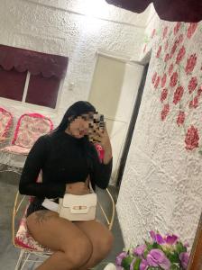 632037316: Chica busca chico en Sevilla