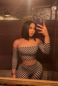 613527582: Chica busca chico en Salamanca