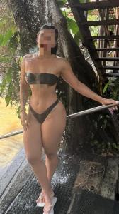 662265382: Chica busca chico en Barcelona