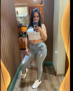 662239382: Chica busca chico en Valencia