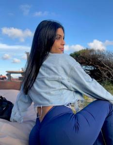 627882068: Chica busca chico en Cádiz