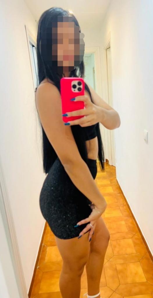 Chica busca chico en Cádiz: 