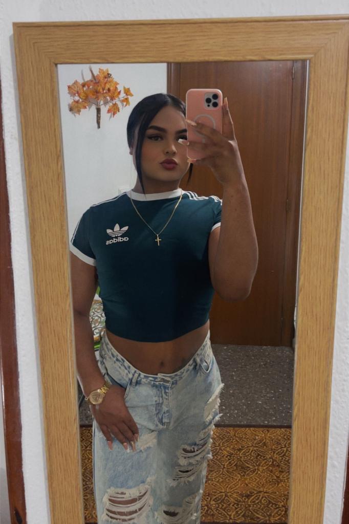 614745585: Transexual en Alicante