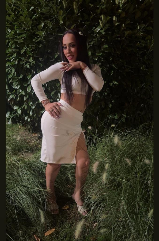 602452535: Transexual en León