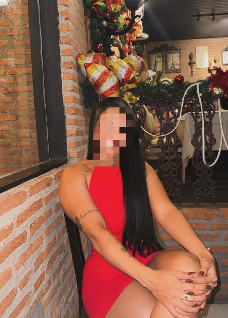 Chica busca chico en Barcelona: 