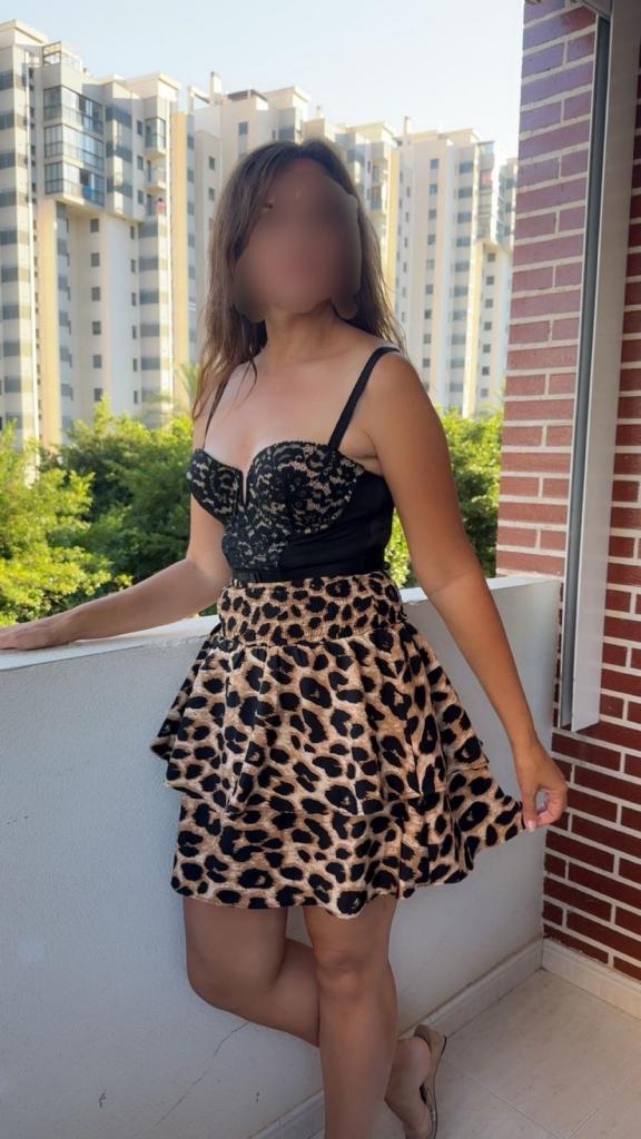 Chica busca chico en Alicante: 