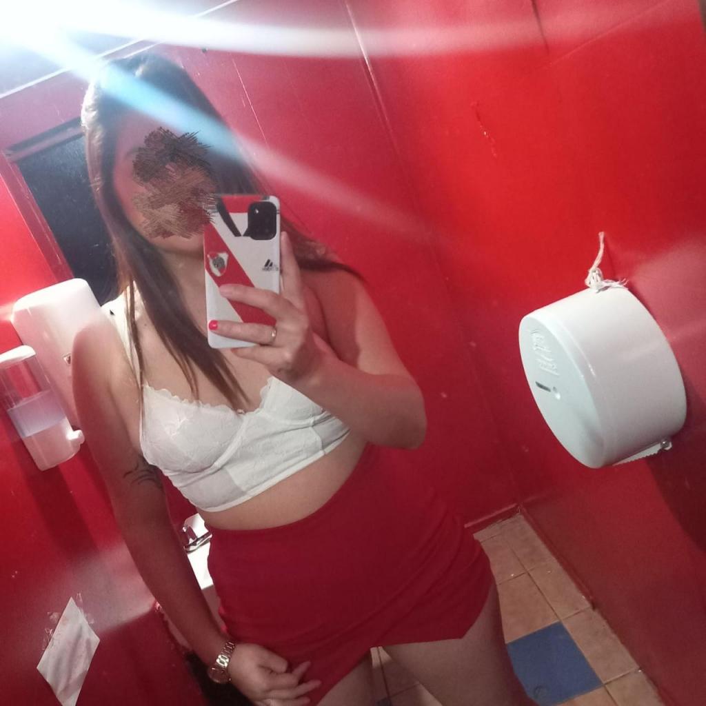 Chica busca chico en Huesca: 