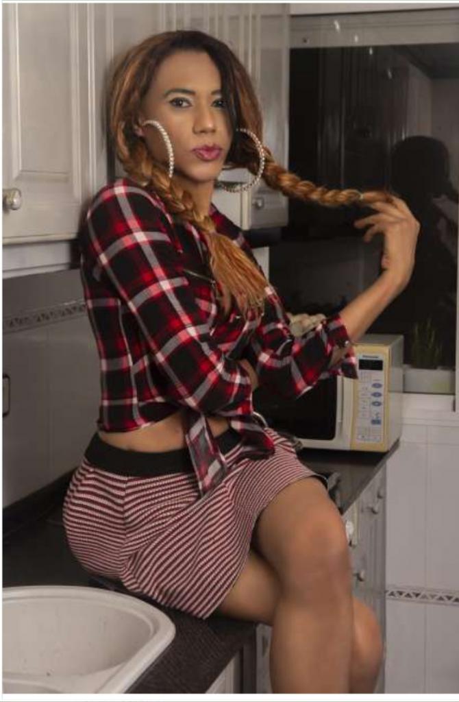 742041593: Transexual en Valencia