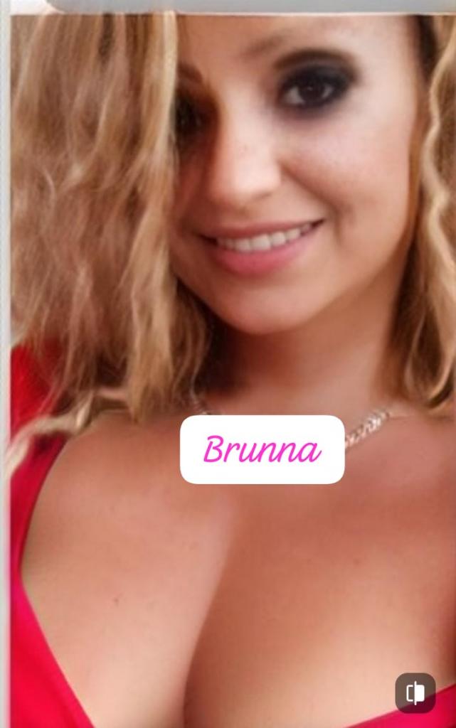 Chica busca chico en Cádiz: 