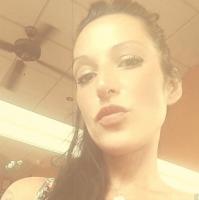 745085295: Chica busca chico en Málaga