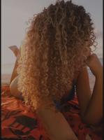 633970193: Chica busca chico en Pontevedra