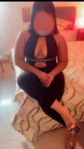 613407735: Chica busca chico en Madrid