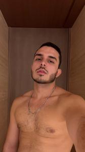 613668633: Chico busca chica en Sevilla