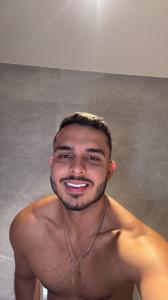 613668633: Chico busca chica en Sevilla