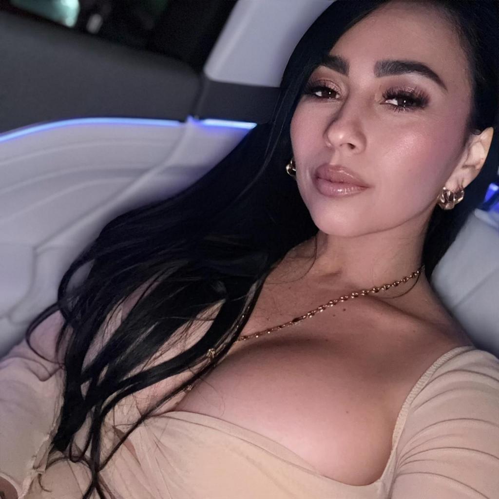 Chica busca chico en Almería: 