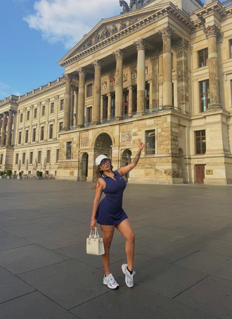 653168930: Chica busca chico en Alicante
