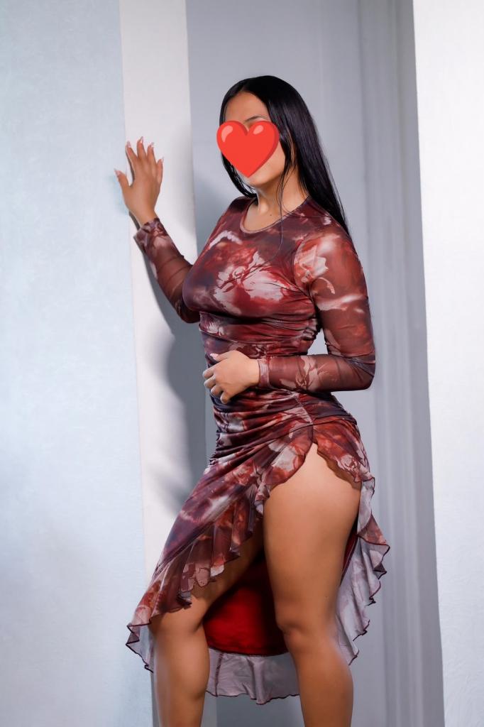 602677431: Chica busca chico en Cuenca