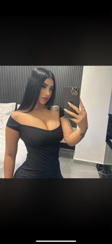 Chica busca chico en Barcelona: 