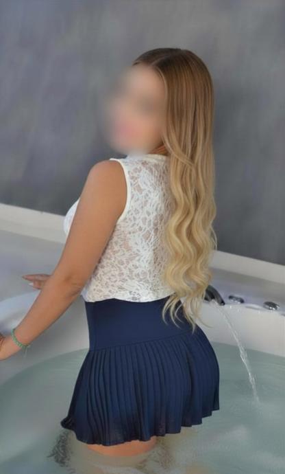 Chica busca chico en Granada: 