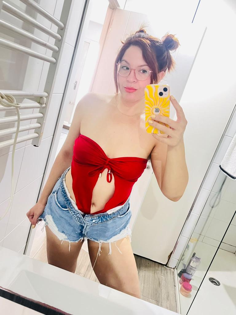 611329309: Chica busca chico en Madrid