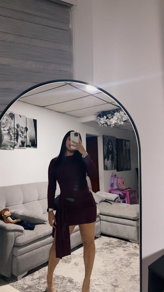 Chica busca chico en Tenerife: 
