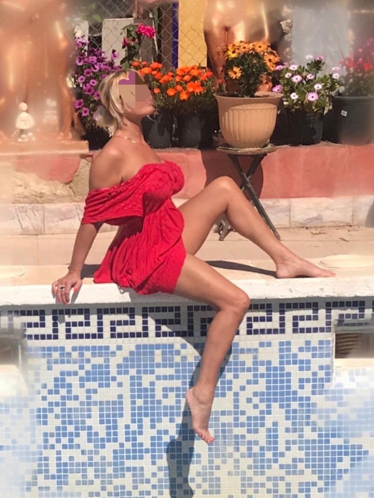 Chica busca chico en Almería: 
