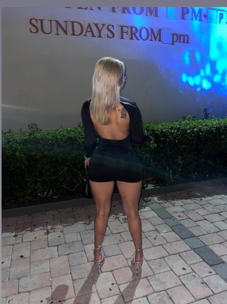 603925432: Chica busca chico en Barcelona