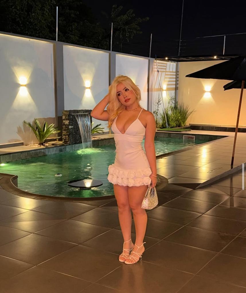 642410233: Chica busca chico en Granada