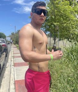 643381815: Chico busca chica en Madrid