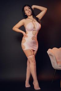 614067673: Chica busca chico en Madrid
