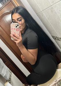613556228: Chica busca chico en Alicante