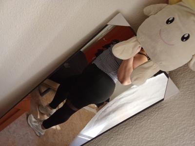604149921: Chica busca chico en Barcelona