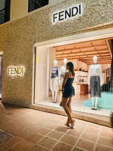 603989858: Chica busca chico en La Coruña