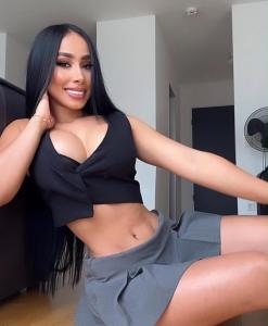632436411: Chica busca chico en Barcelona