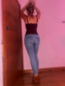 613836927: Chica busca chico en Vizcaya