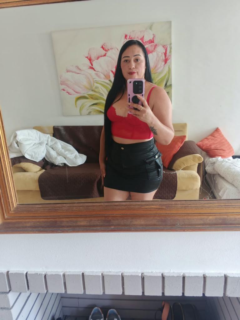 661539554: Chica busca chico en Cádiz
