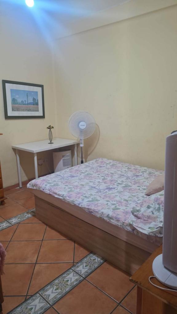 624365265: Chica busca chico en Cáceres