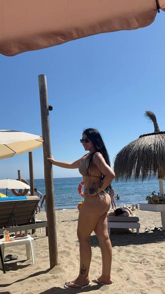 Chica busca chico en Almería: 