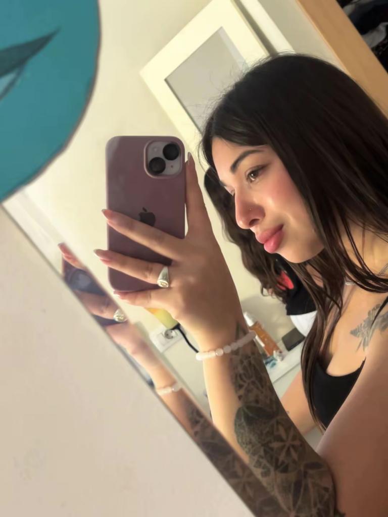 Chica busca chico en Tenerife: 
