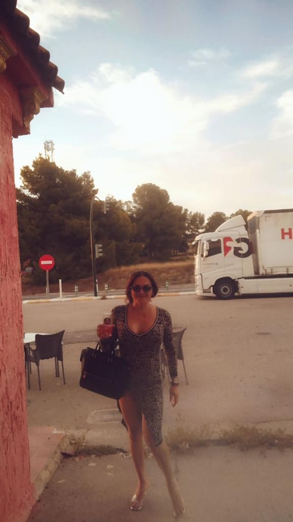 Chica busca chico en Murcia: 