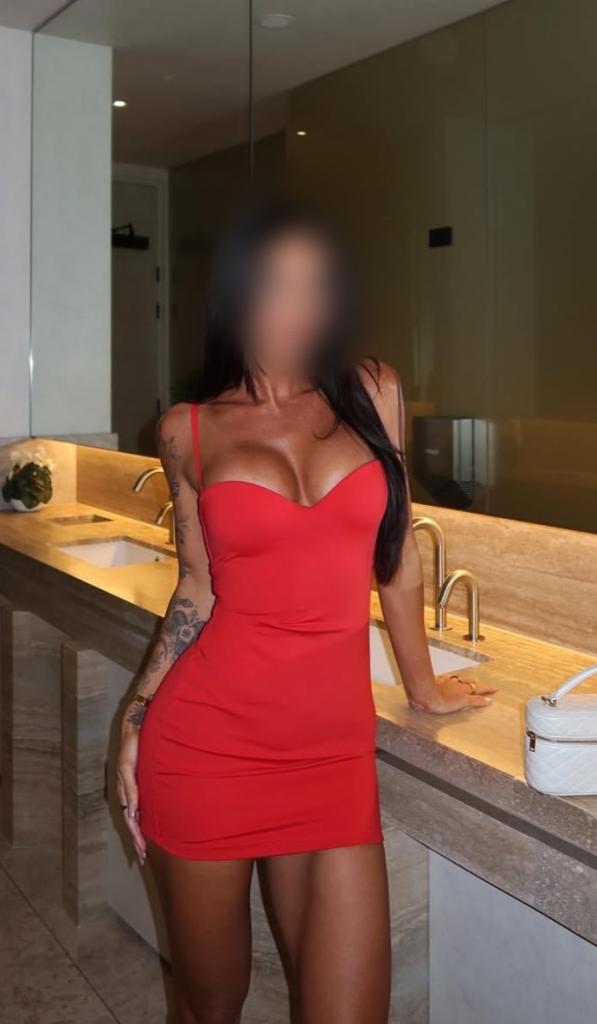 Chica busca chico en Tenerife: 
