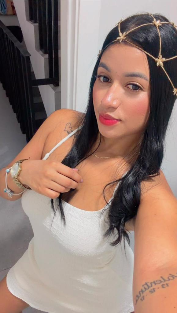 Chica busca chico en Tenerife: 