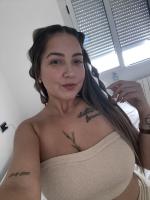 653562786: Chica busca chico en Barcelona