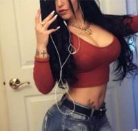 614284843: Chica busca chico en Navarra
