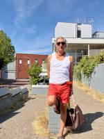 608259318: Chico busca chica en Barcelona