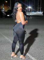 664312837: Chica busca chico en Barcelona