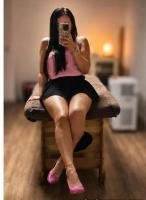 672571173: Chica busca chico en Sevilla